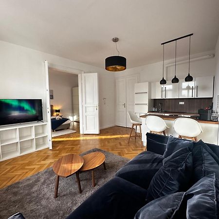 Luxury 3 Bedroom Apartment Near Schoenbrunn Palace Wien Exterior foto